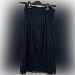 Deena Women’s slip skirt medium maxi long black satin lace Vintage